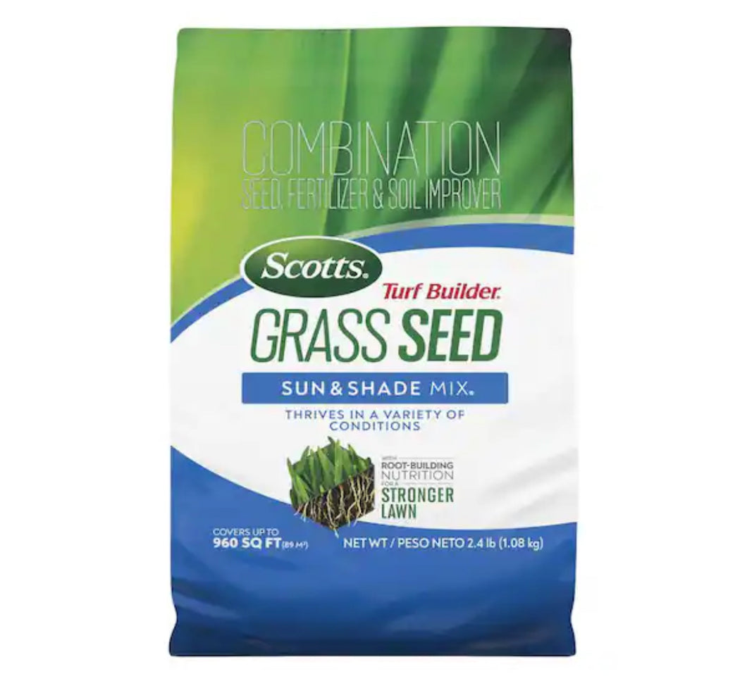 Turf Builder 2.4 lbs. Grass Seed Sun and Shade Mix with Fertilizer and Soil Improver Thrives in a Variety of Conditions